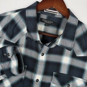 Banana Republic Western Shirt Mens Large Pearl Snap Navy Blue Plaid Long Sleeve